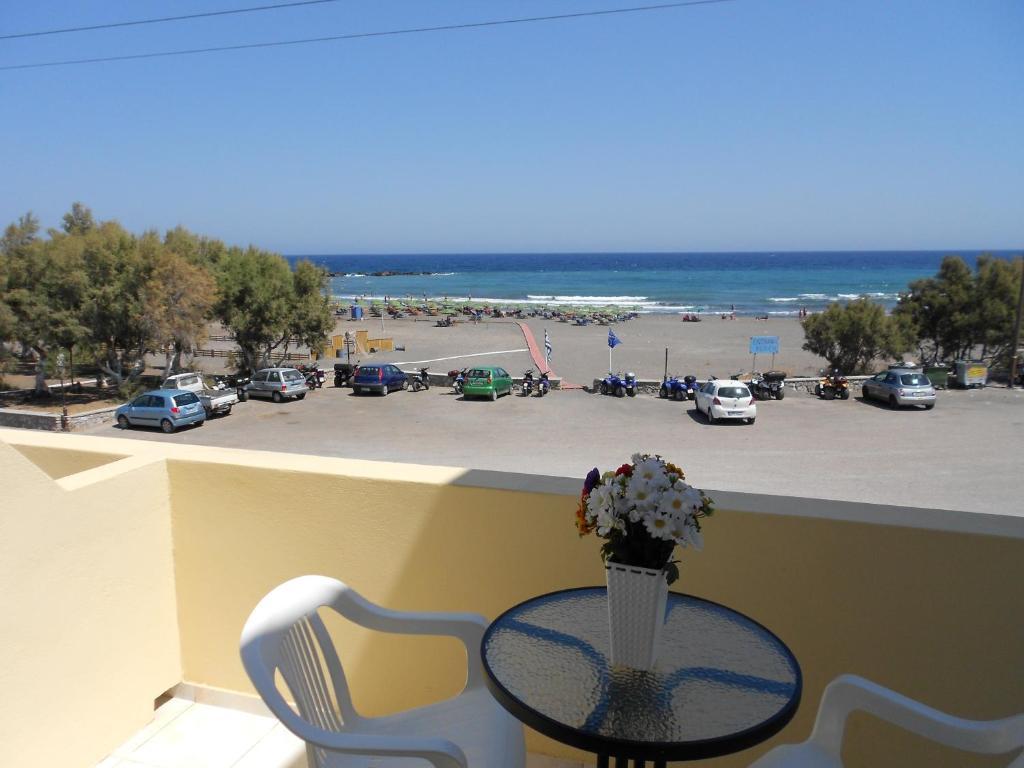 Rooms To Let Rena Monolithos  Phòng bức ảnh